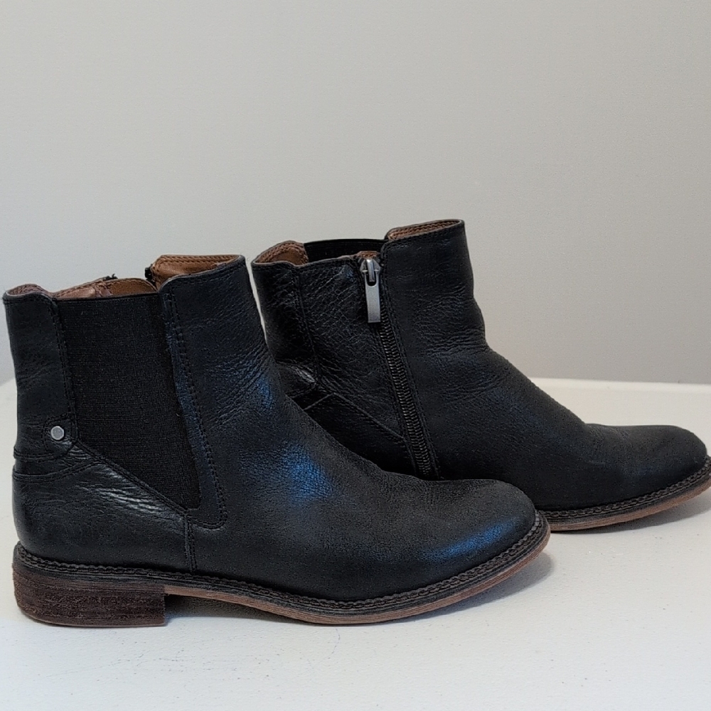 Franco Sarto Black Leather Ankle Boots